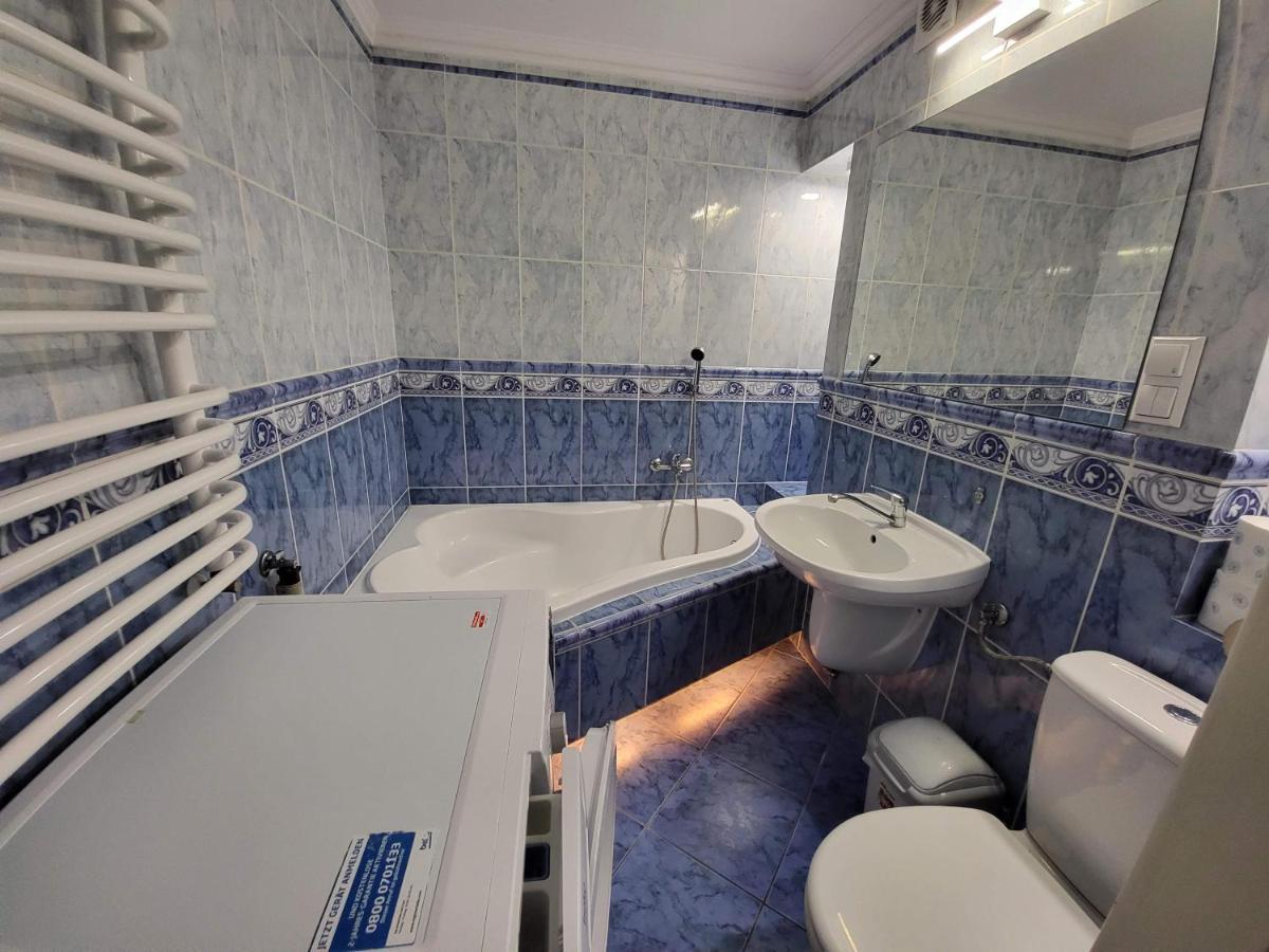 Apartament Z Widokiem Na Rynek Nowy Sącz Buitenkant foto