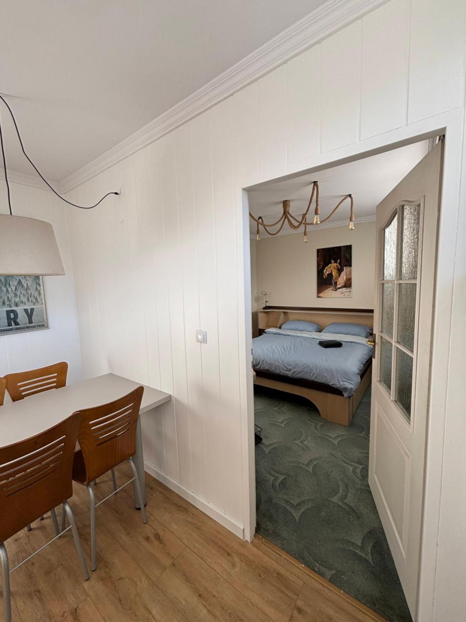 Apartament Z Widokiem Na Rynek Nowy Sącz Buitenkant foto