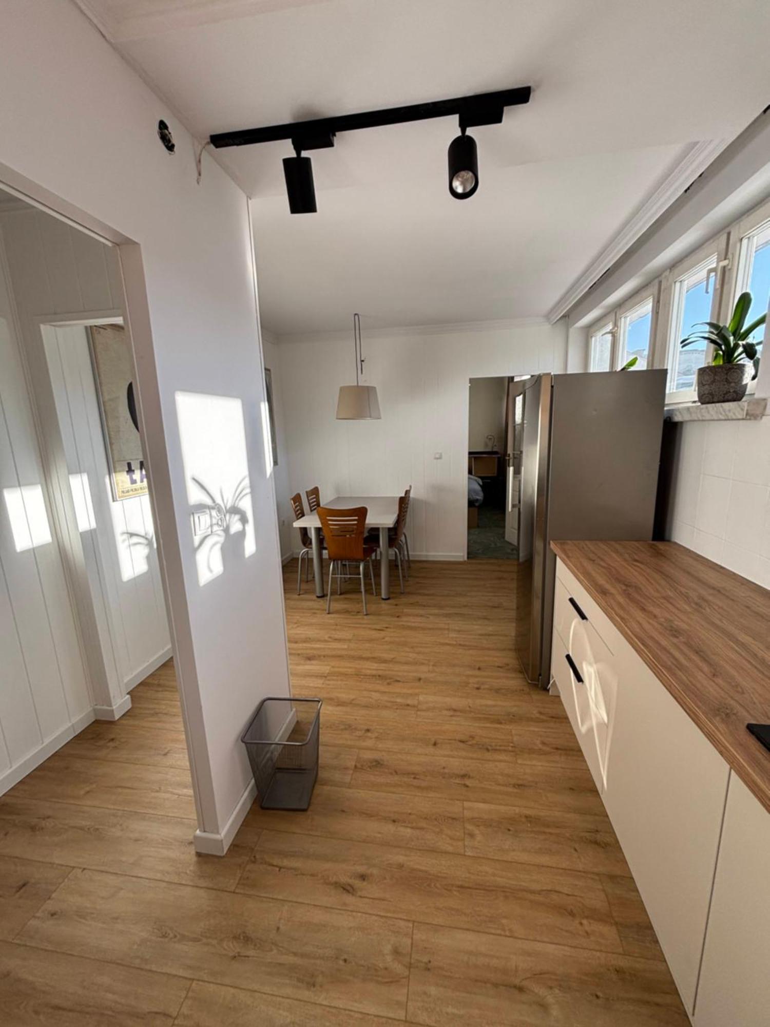 Apartament Z Widokiem Na Rynek Nowy Sącz Buitenkant foto